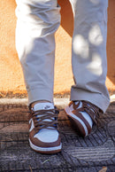 Tênis Dunk Low Pro SB - Marrom e Branco (Frete Grátis)