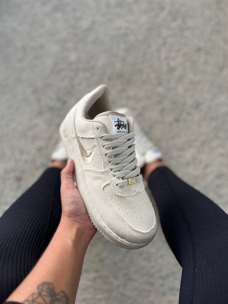 Tênis Air Force 1 Edição Exclusiva - Bege (Frete Grátis)