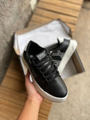 Tênis Designer Minimalista - Preto e Branco (Frete Grátis)