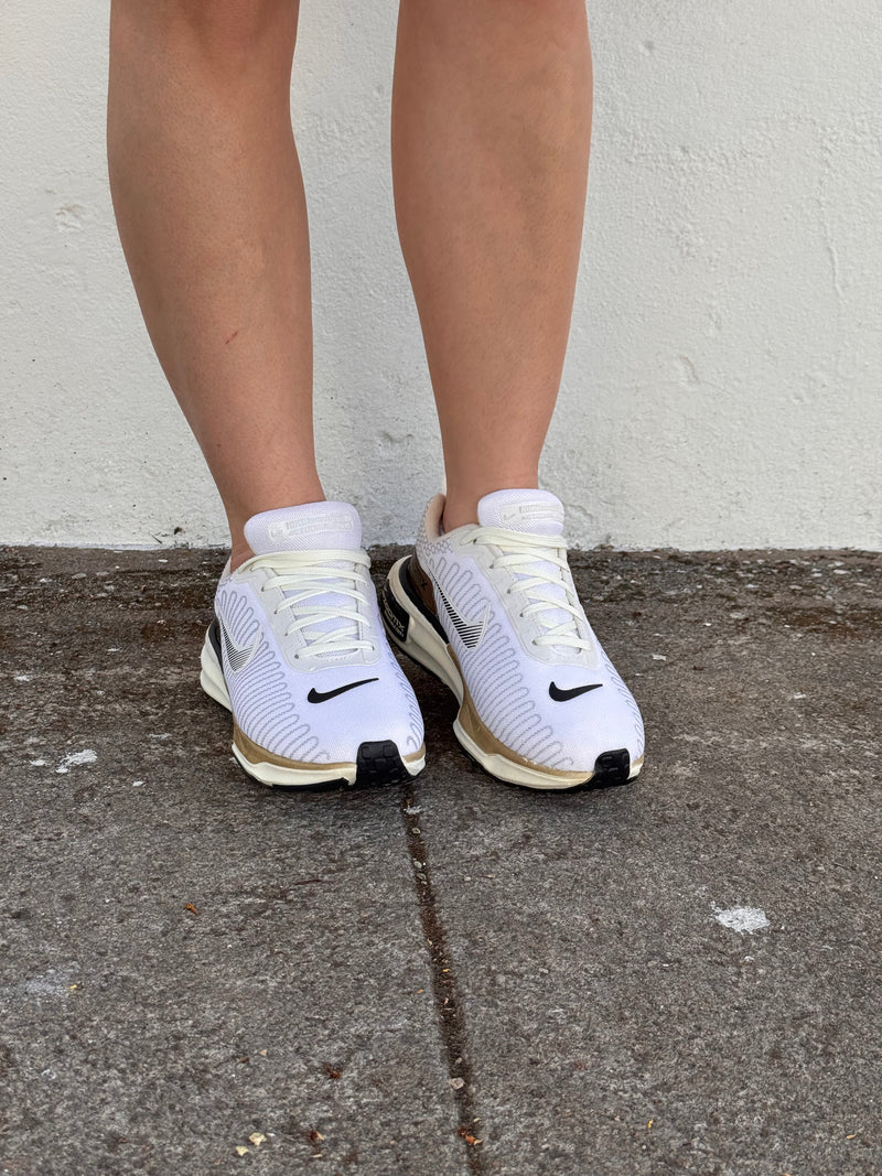 Tênis Zoom Invincible Run 3 PREMIUM - Conforto Imbatível (Frete Grátis)