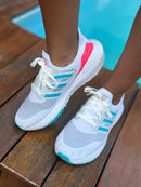 Tênis Ultraboost 21