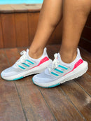 Tênis Ultraboost 21