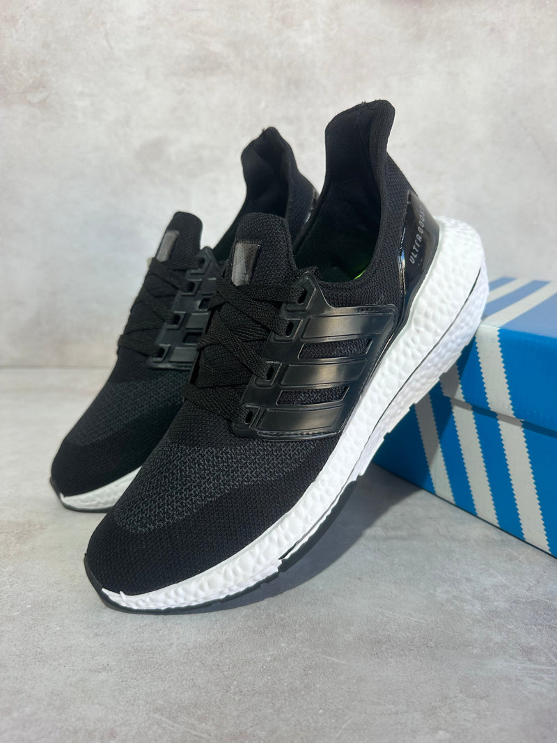 Tênis Ultraboost 21 - Performance e Estilo (Frete Grátis)