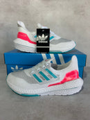 Tênis Ultraboost 21