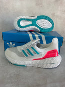 Tênis Ultraboost 21 - Performance e Estilo (Frete Grátis)