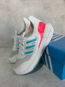 Tênis Ultraboost 21 - Performance e Estilo (Frete Grátis)