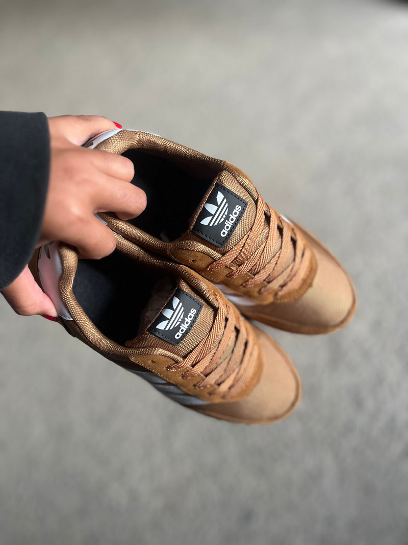 Tênis Neo - Essencial e Versátil (Frete Grátis)