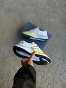 Tênis More V4 - Máximo Conforto (Frete Grátis)