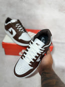 Tênis Dunk Low Pro SB - Marrom e Branco (Frete Grátis)
