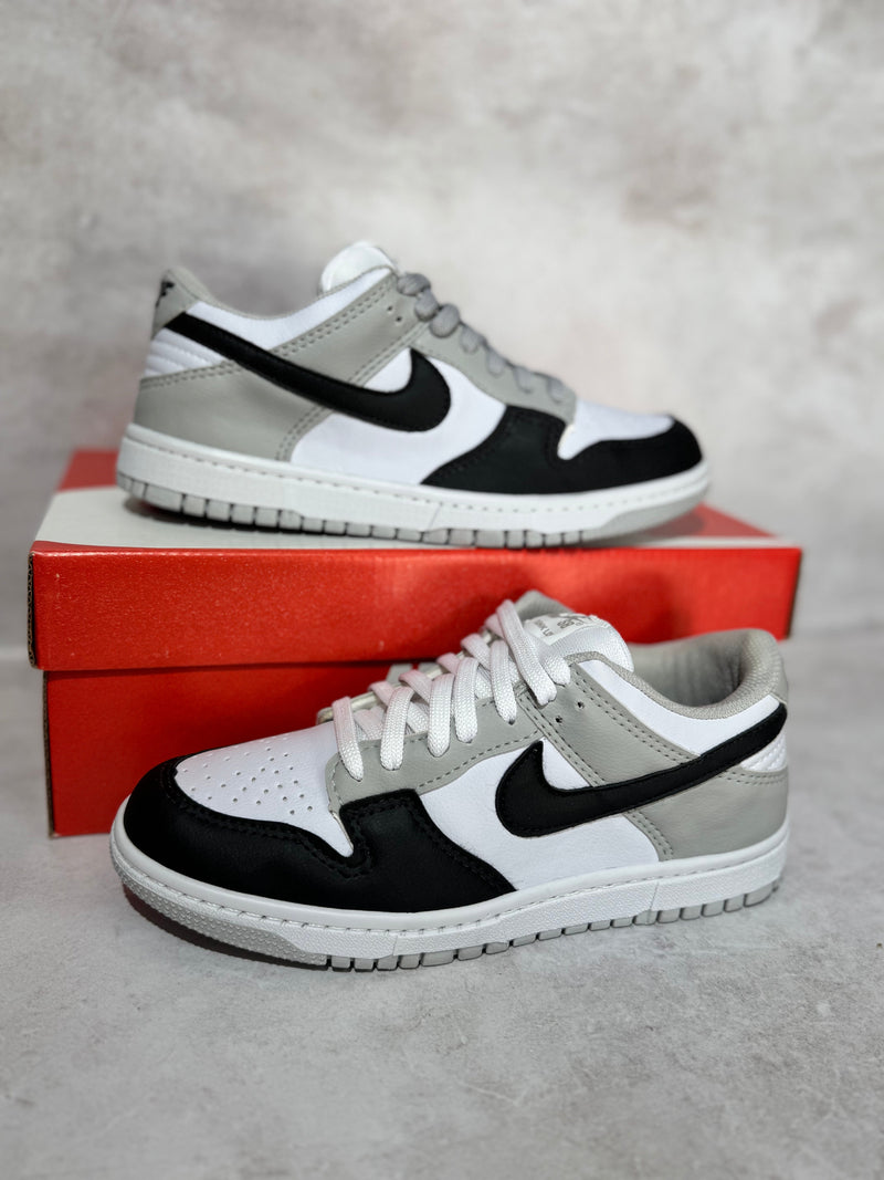 Tênis Dunk Low Pro SB - Combinação Clássica (Frete Grátis)