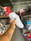 Tênis Air Force Off Cano Baixo - Branco com Rosa