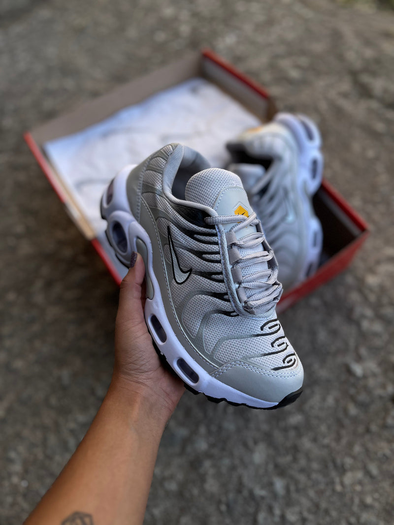 Tênis TN Plus - Estilo Inconfundível (Frete Grátis)