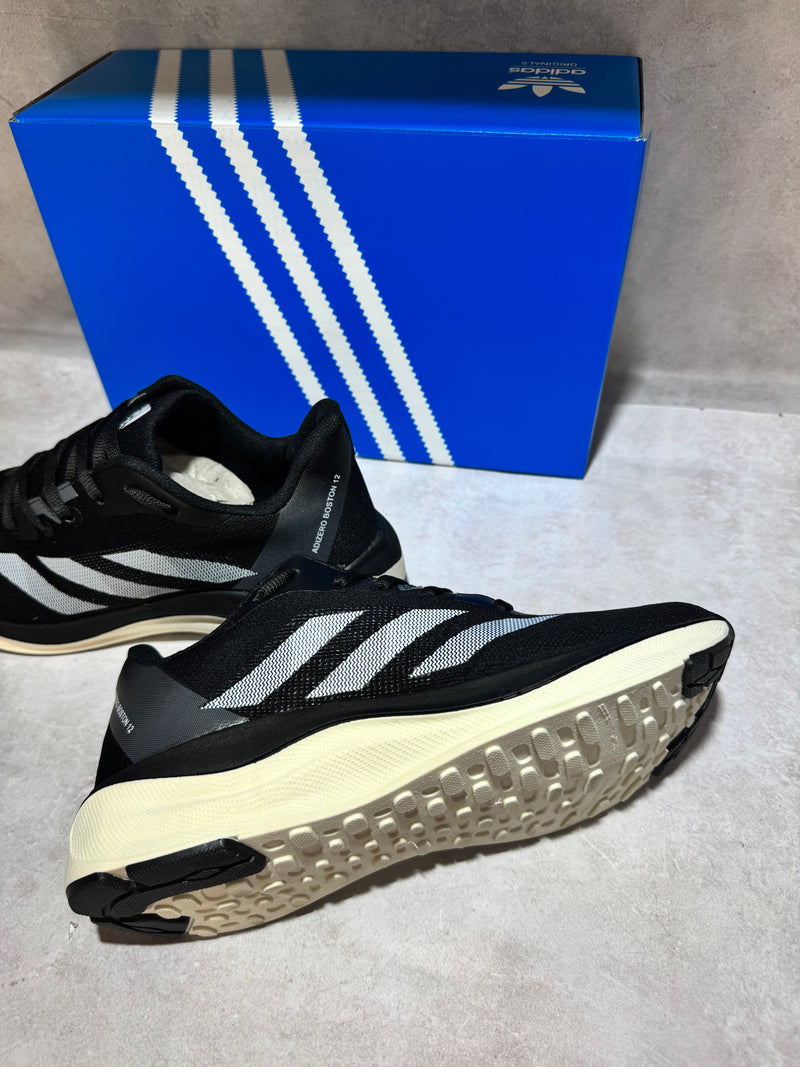 Adizero: Leveza e Desempenho em Cada Passo (FRETE GRÁTIS)